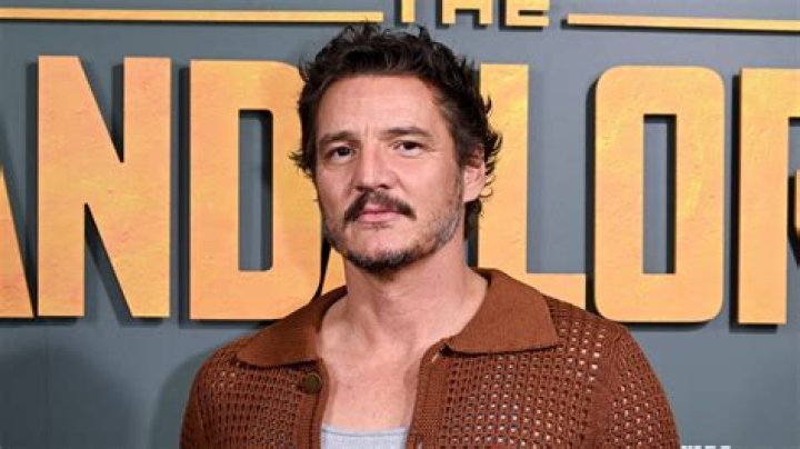 Pedro Pascal is serenading us live at the Oscars even as he sets off our anxiety with ‘The Last of Us’ finale