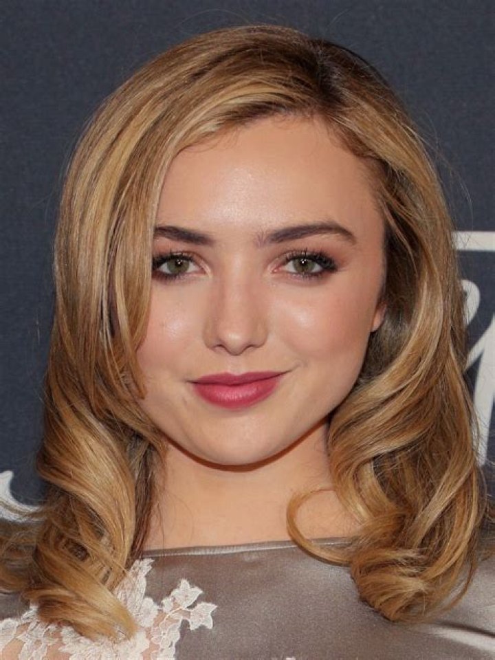 Peyton List Height, Age & Measurements – How tall is Peyton List?