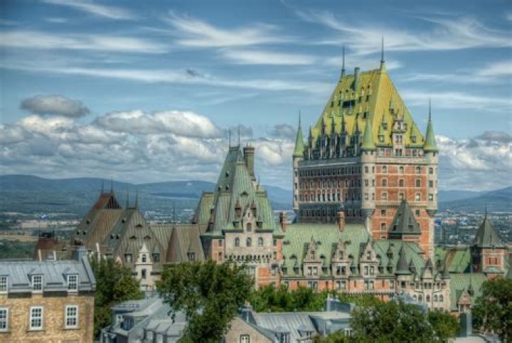 Famous People From Quebec, Canada & Celebs Born In Quebec