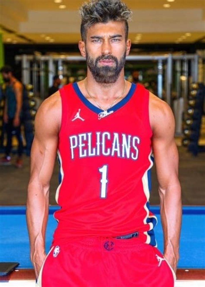 
Ramin Rezaeian Height, Weight, Net Worth, Age, Birthday, Wikipedia, Who, Instagram, Biography 