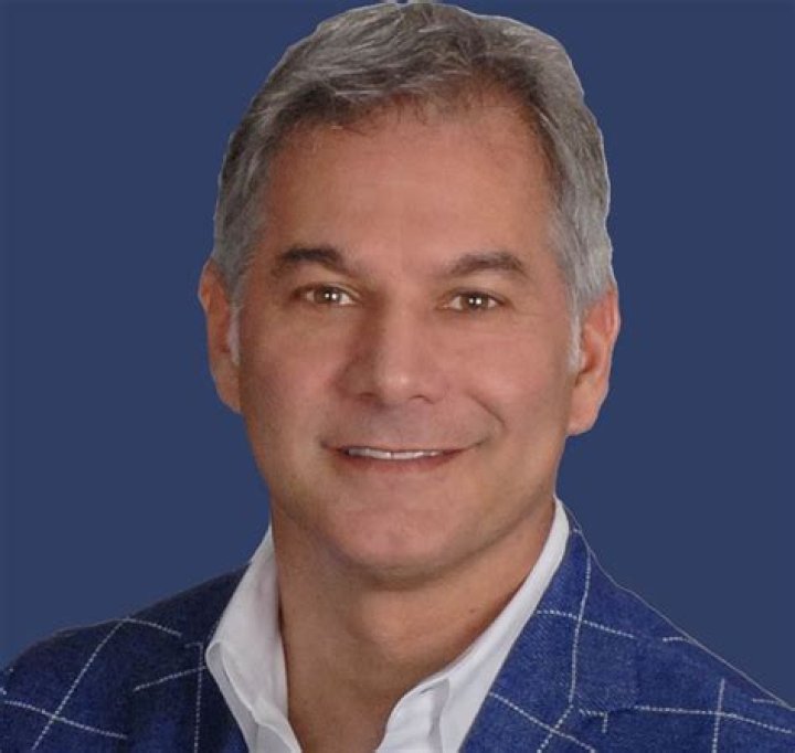 Dr. Richard Weil, MD – Carrollton, OH