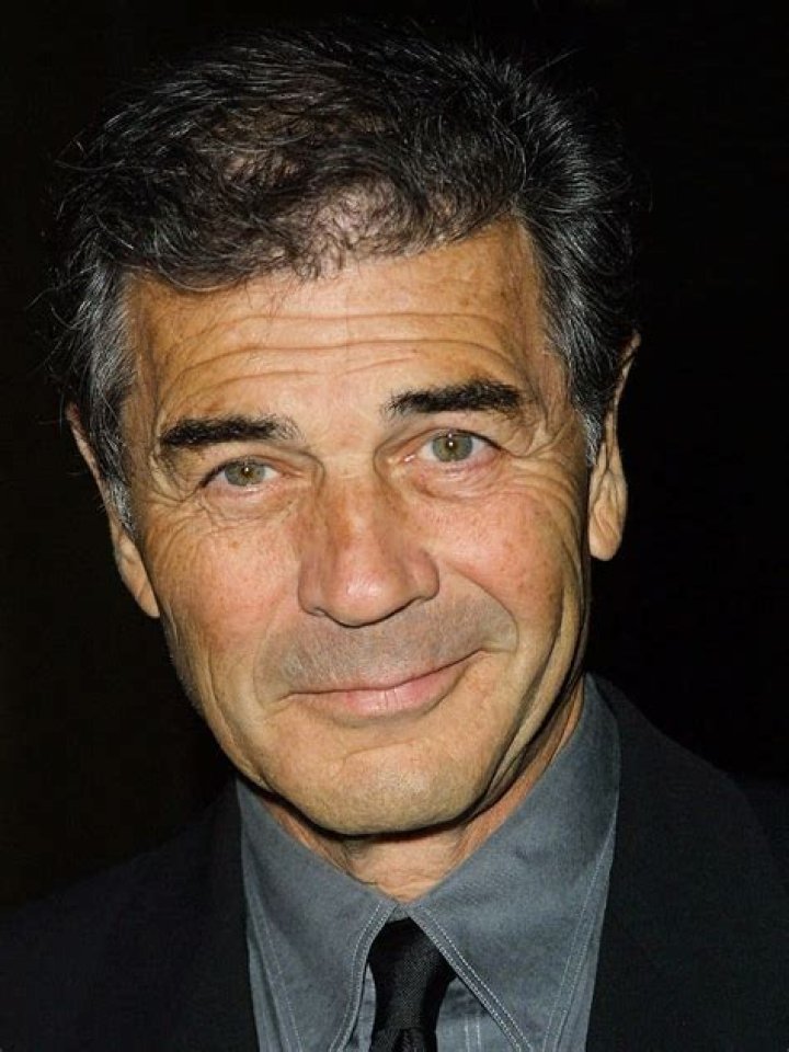 Robert Forster Biography - Facts, Childhood, Family Life & Achievements