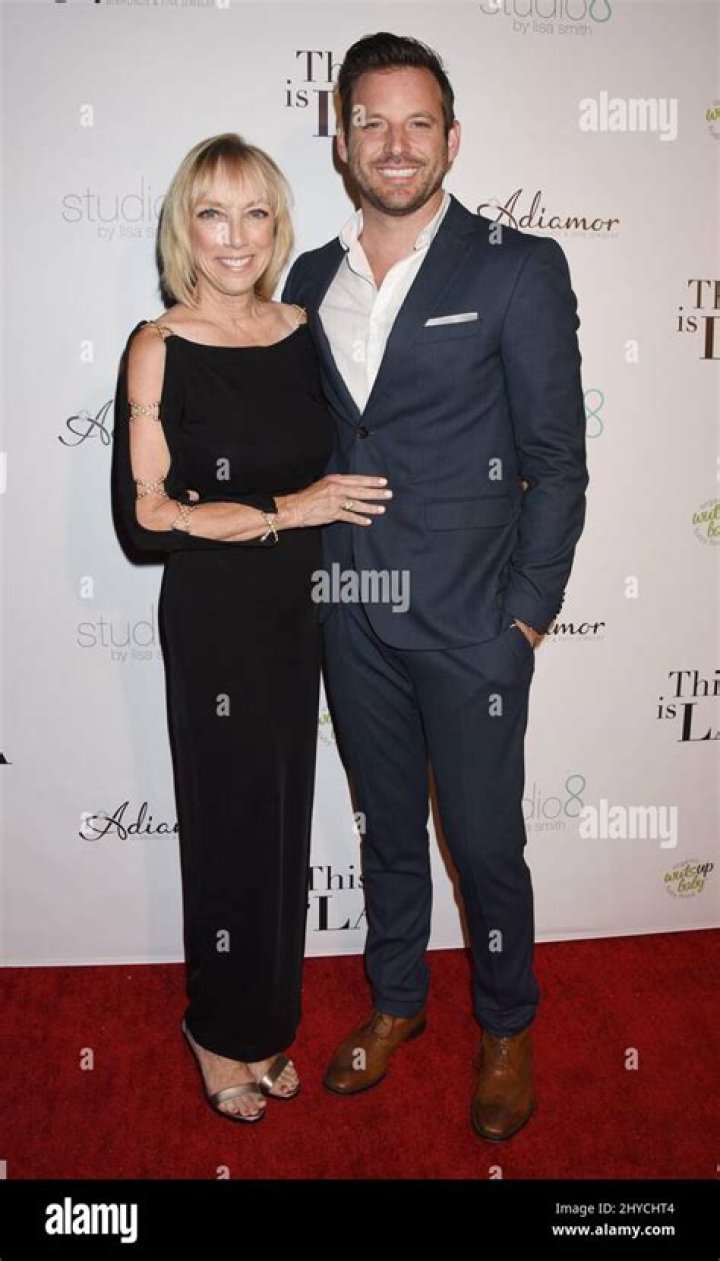 Robert Parks-Valletta Bio, Wiki, Height, Parents, Wife, Movies, TV shows, and Net worth