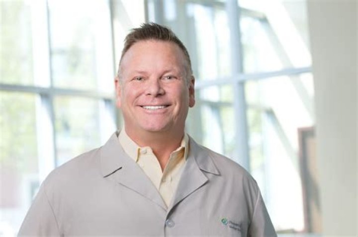 Dr. Robert Schubert, MD – Joliet, IL