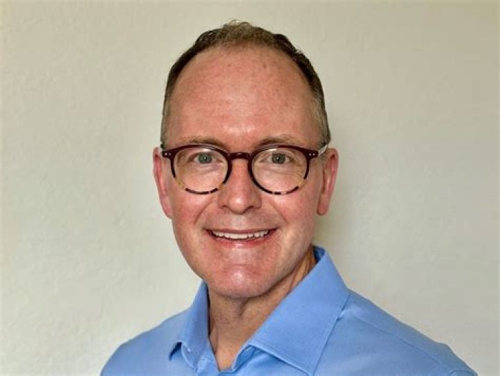 Dr. Robert Snyder, MD – Newport News, VA