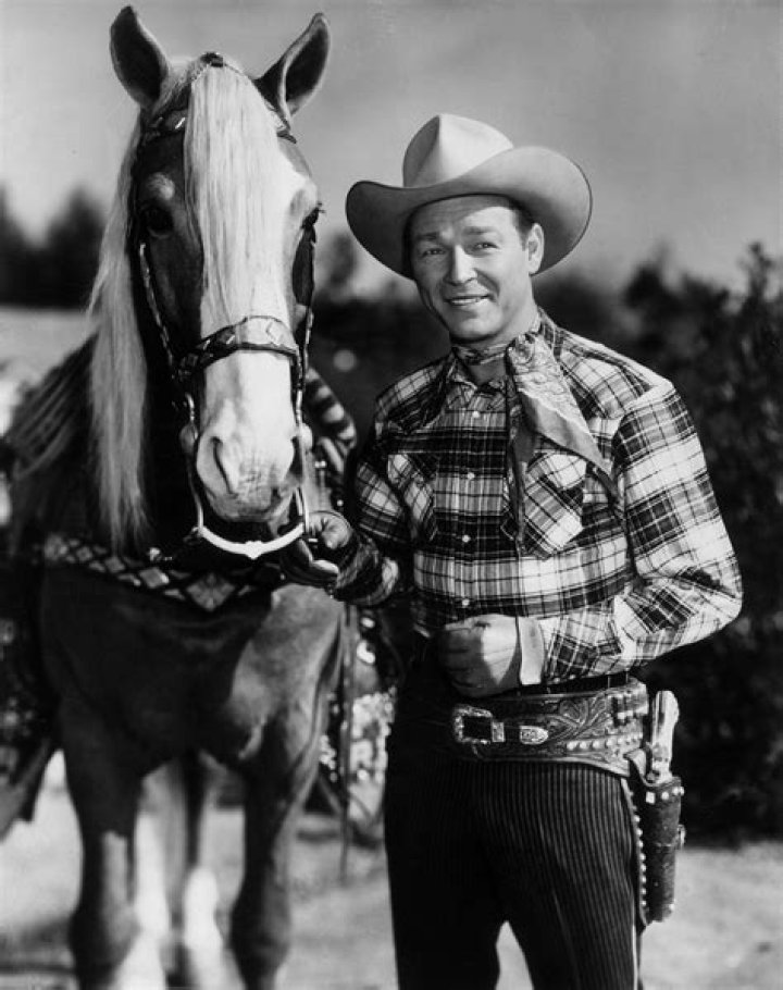 Roy Rogers Biography - Childhood, Life Achievements & Timeline