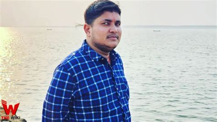 Rozan Ahmed’s biography, net worth, fact, career, awards and life story