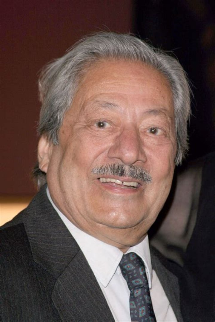 Saeed Jaffrey Biography - Facts, Childhood, Family Life & Achievements