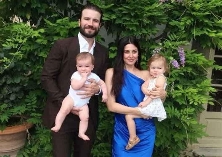 Meet Allen Hunt and Joan Hunt