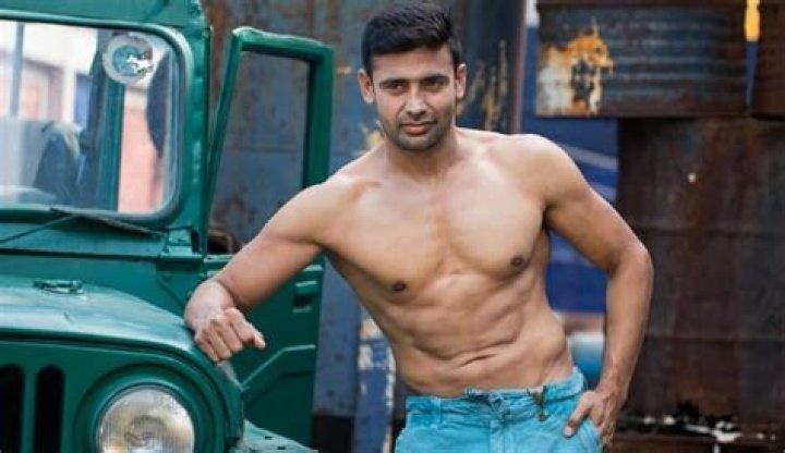 Sangram Singh Height, Weight, Net Worth, Age, Birthday, Wikipedia, Who, Instagram, Biography