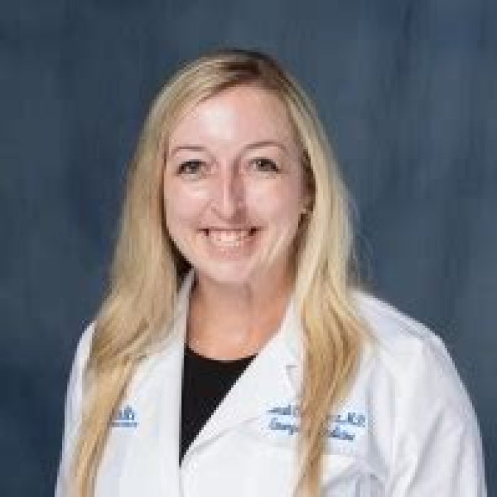 Dr. Sarah Chrabaszcz, MD – Roanoke, VA