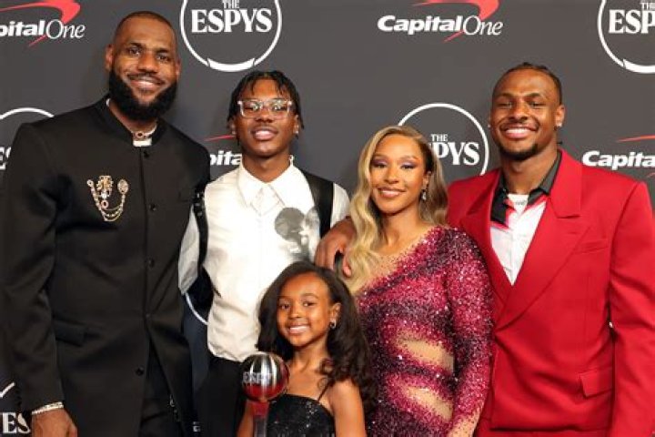 Savannah Brinson – Bio, Facts, Family Life of LeBron James' Wife