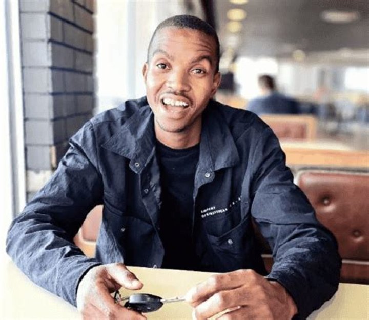 
Scelo Mbokazi Net Worth, Age, Birthday, Wikipedia, Who, Nationality, Biography 