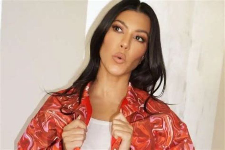 Scott Disick Shades Kourtney Kardashian On Social Media