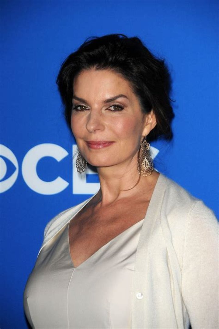 Sela Ward Biography - Facts, Childhood, Family Life & Achievements