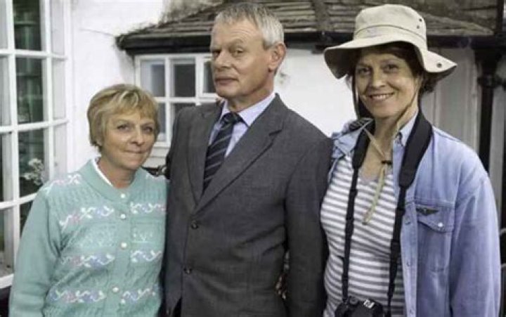 Selina Cadell - Biography - Facts, Childhood, Family Life, Achievements