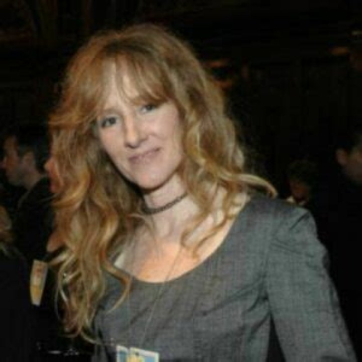 Shauna Redford Height, Weight, Net Worth, Age, Birthday, Wikipedia, Who, Instagram, Biography