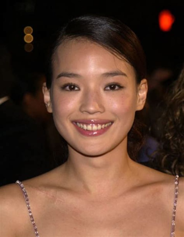 Shu Qi Biography - Facts, Childhood, Family Life & Achievements
