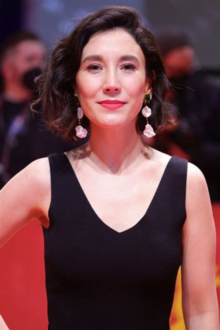 Sibel Kekilli Bio, Wiki, Age, Height, Education, Husband, Family, Movies and Net Worth