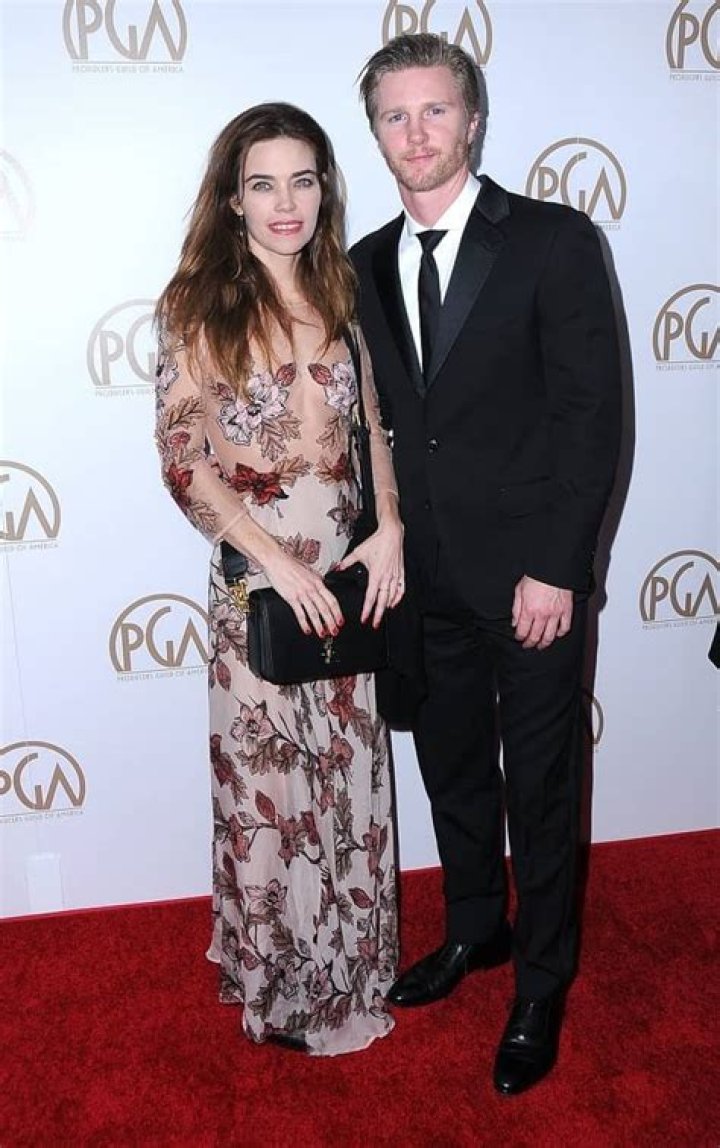 Simon Luckinbill Wikipedia, Age, Height, Instagram, Girlfriend, Net Worth, Family