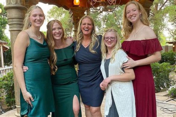 
‘Sister Wives’ Christine Brown Shares Photo with ‘Beautiful Daughters’ at Logan Brown’s Wedding 