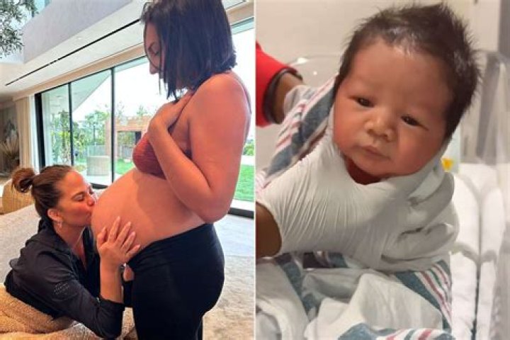 Social Media Defends Chrissy Teigen And John Legend For Sharing Hospital Photos After Losing Their Baby Jack