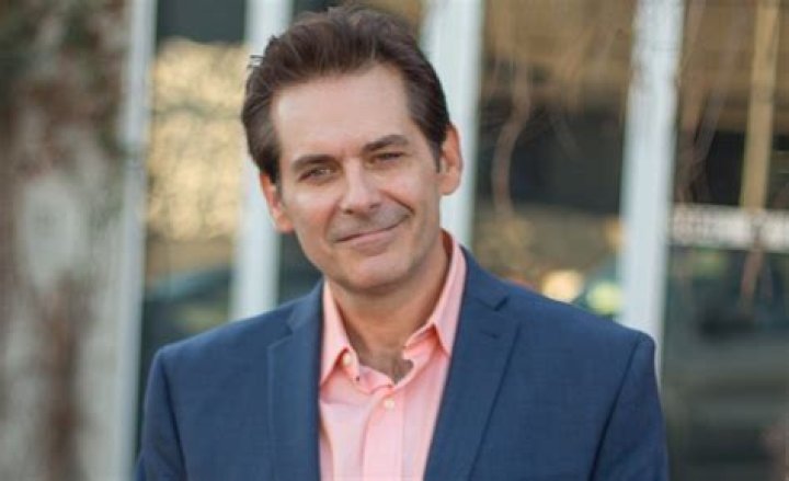 Stefane Zamorano (Jimmy Dore Wife) Wiki, Bio, Age, Height, Weight, Husband, Career, Net Worth, Facts