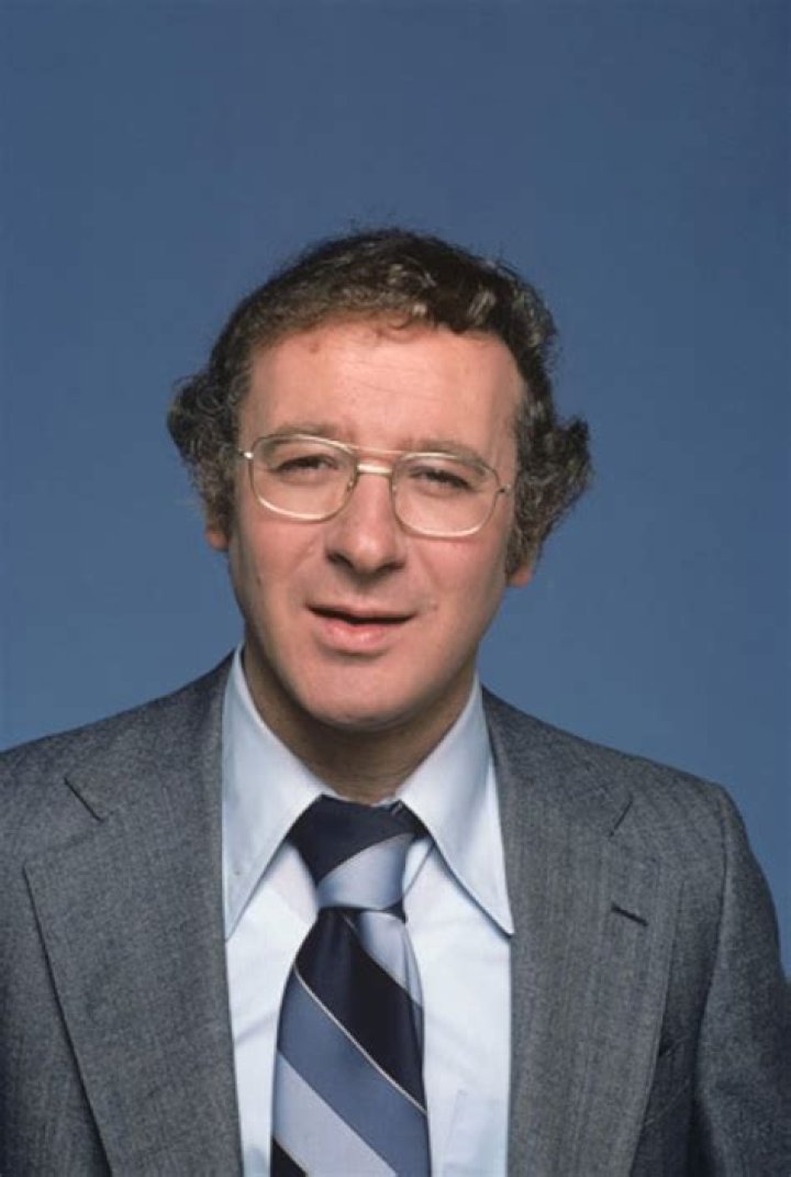 Steve Landesberg Biography - Facts, Childhood, Family Life, Achievements