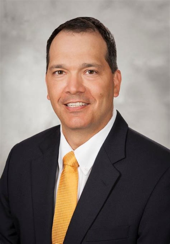 Dr. Steven Girard, MD – Ypsilanti, MI