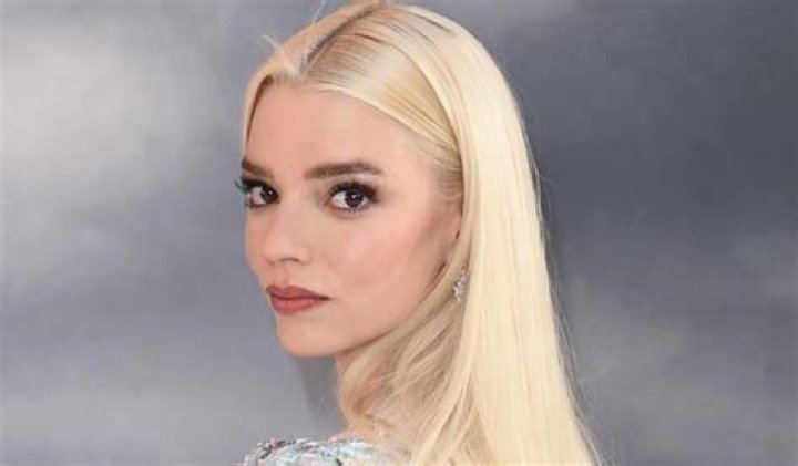 Super Mario Star Anya Taylor-Joy Shares Swimsuit Photo in Dior