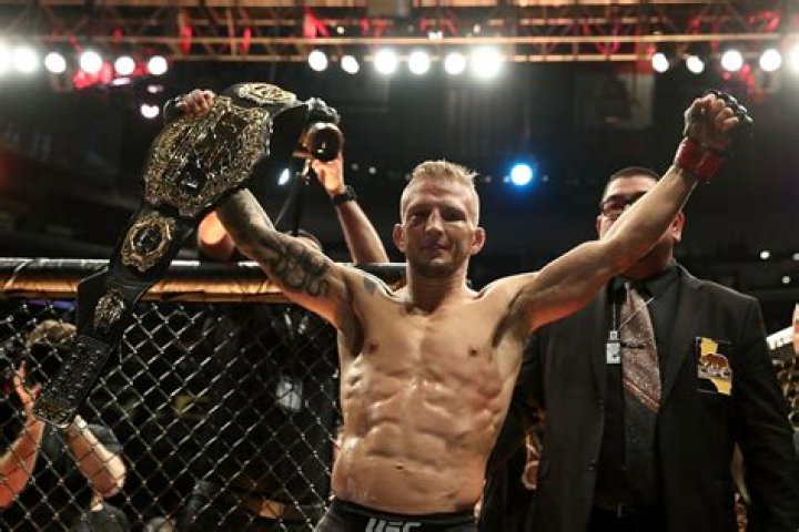 T. J. Dillashaw Biography - Facts, Childhood, Family Life & Achievements