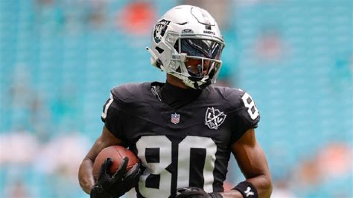 Terrace Marshall Jr. age, height, ethnicity, family, college, 40 time, draft, trade, net worth, Instagram