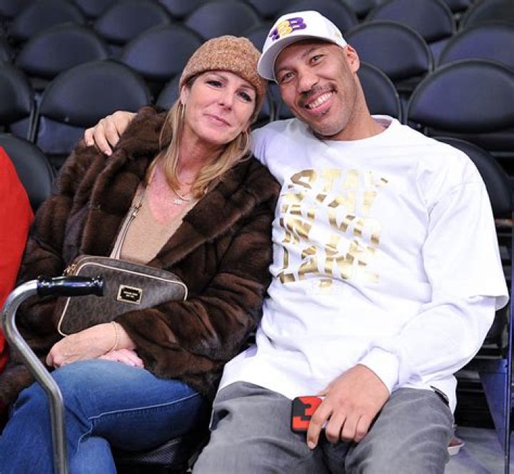 Tina Ball Biography, Health, Age, Height, What Happened?