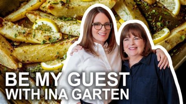 Tina Fey Favorite Things Books Food Restaurant Movies Biography