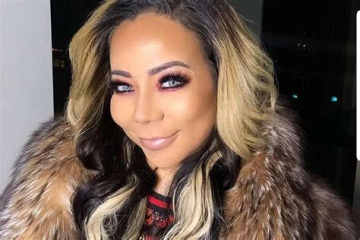 Tiny Harris Looks Like A Trap Queen In Video Supporting T.I. And She Got Slammed For Doing This