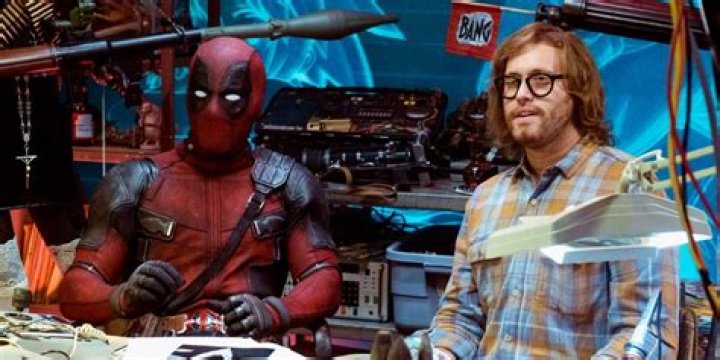 First Look At T.J. Miller As Weasel On The Set Of Deadpool