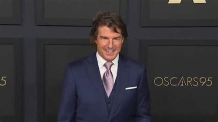 
Tom Cruise Debuts A Sensational New Look At The Academy Awards Luncheon 