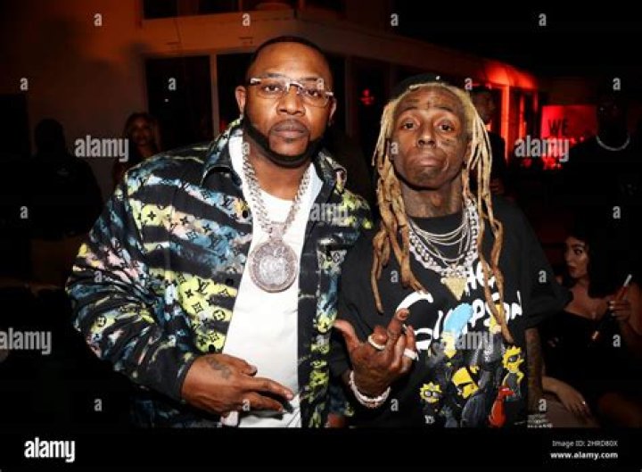 Tyga Reportedly Did Not Start Any Drama At Floyd Mayweather’s Bash – Here’s What Really Happened!