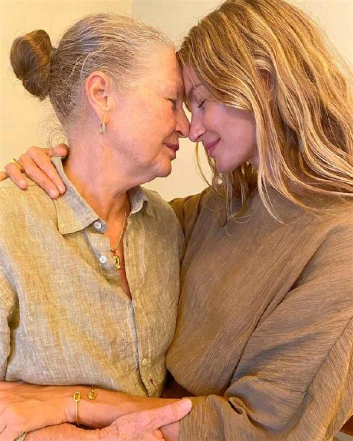 Who is Gisele Bündchen's mother?