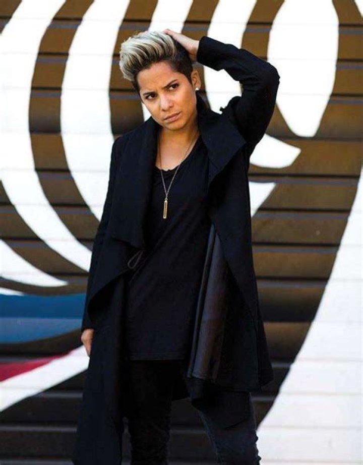 Vicci Martinez Height, Weight, Net Worth, Age, Birthday, Wikipedia, Who, Instagram, Biography