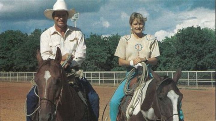 Walt Garrison Stats, Family, Son, Age, Ranch, Health, Death