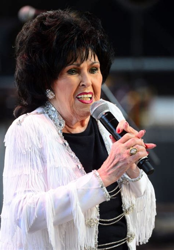 Wanda Jackson Net Worth, Income, Salary, Earnings, Biography