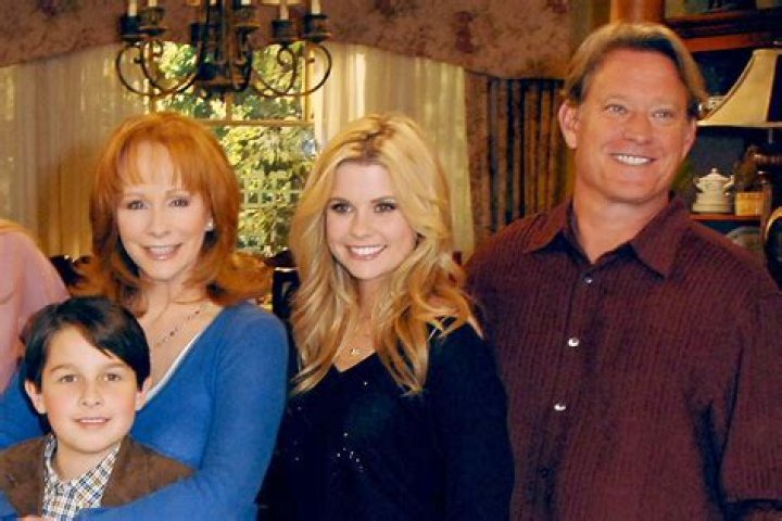 Was Joanna Cassidy married to Jack Cassidy? – Celebrity