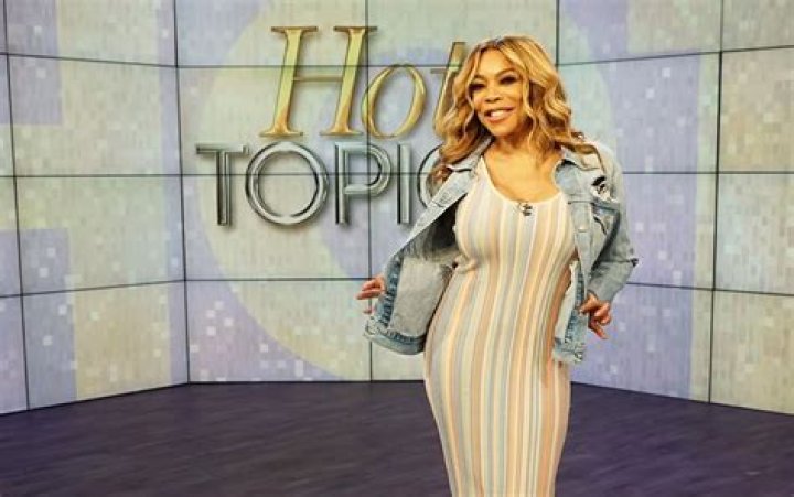 Wendy Williams’ Fans Think She Is Not Really Over Kevin Hunter And Is Faking That Whole Happiness Thing With Her Young Boyfriend, Marc Tomblin