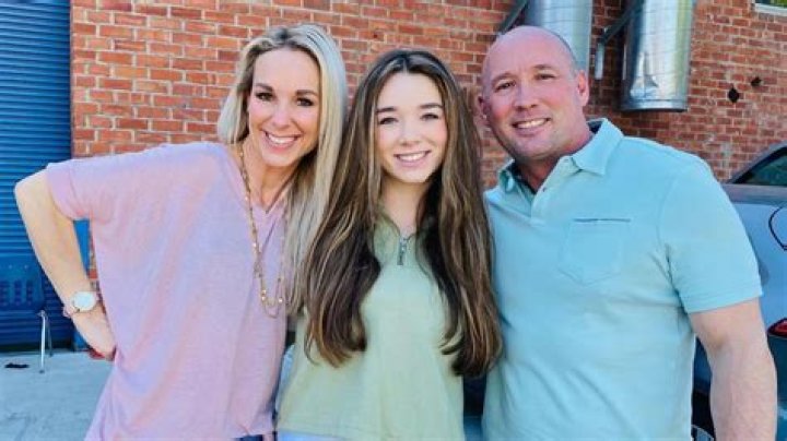 What does Josh Flagg’s father do for a living?