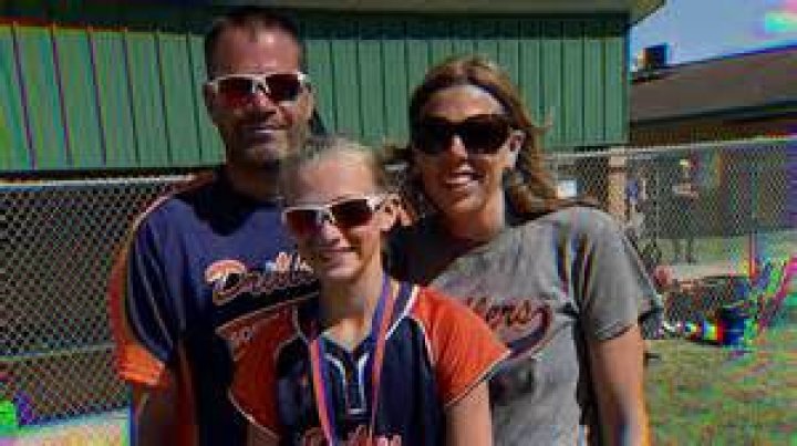 What does Kendra Andrews do?