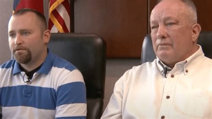 What happened to George Pickering, the man who held doctors hostage to save his son’s life?