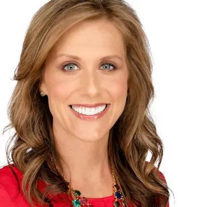 What is Don Lemon’s net worth?