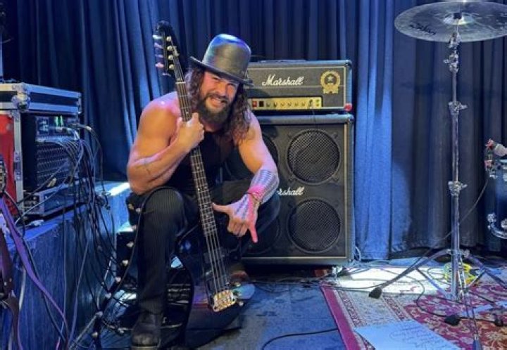 What is Jason Momoa’s net worth?