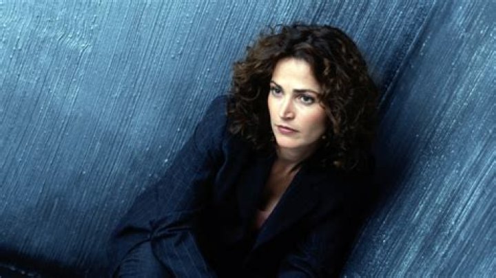 What is Kim Delaney doing now 2021? – Celebrity